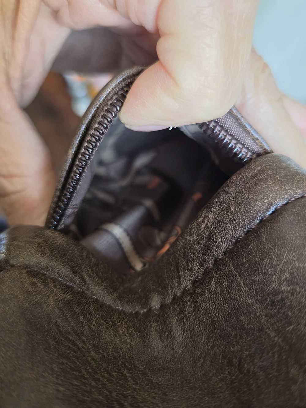 Montana West Sling Bag